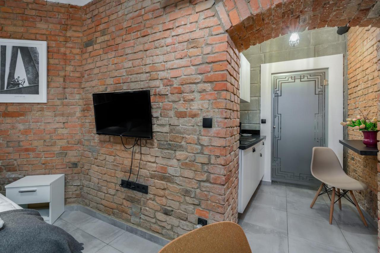 Underground Level Apartments Strzalowa By Renters Poznań Exterior foto